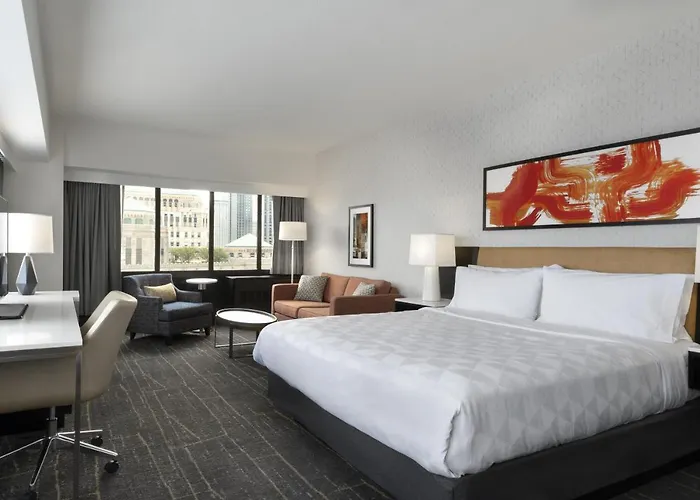 - Dwtn - The Mart By Ihg Hotel