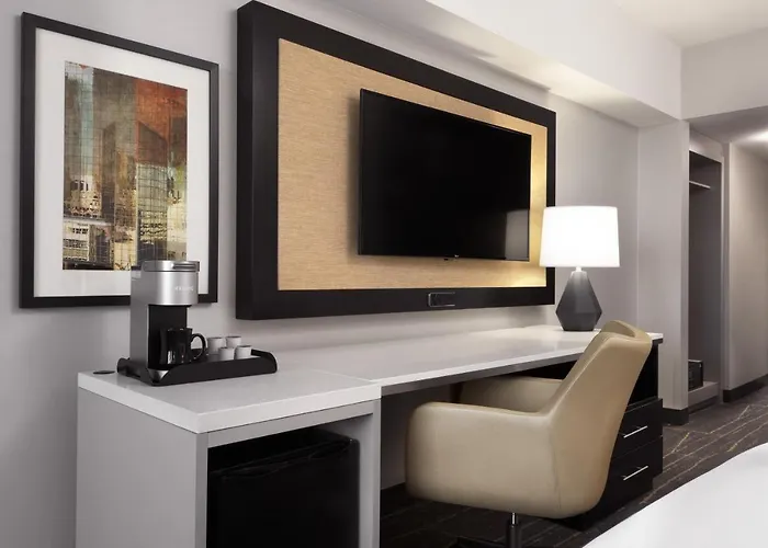 - Dwtn - The Mart By Ihg 3* Chicago