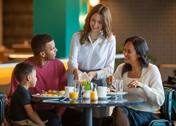 Hotel - Dwtn - The Mart By Ihg 3*